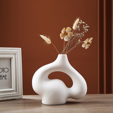 Venturo White Vase Pampas Grass