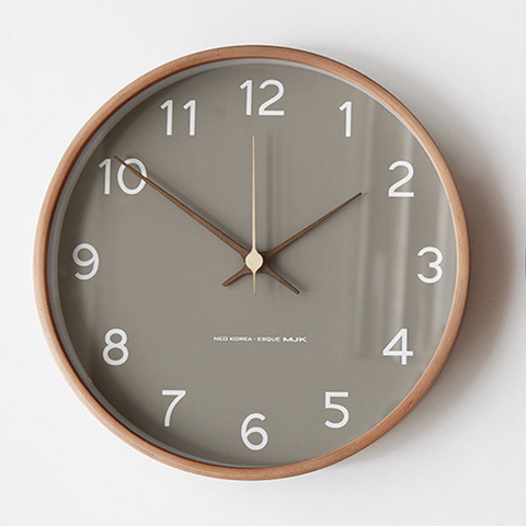 Magnolia Nordic Solid Wood Wall Clock