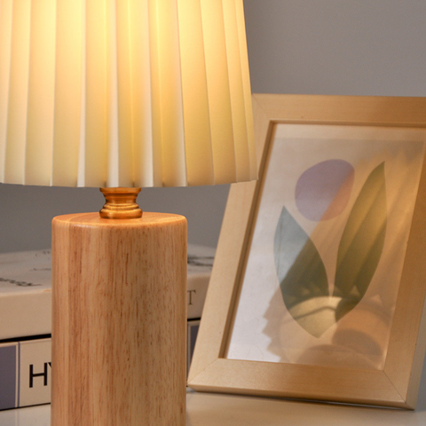 Nordic Table Lamp